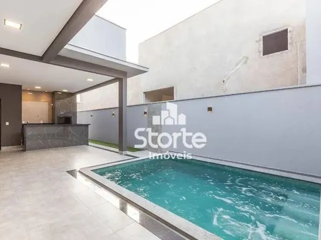 Imagem: Casa de Alto Padrão com 3 Suítes À Venda