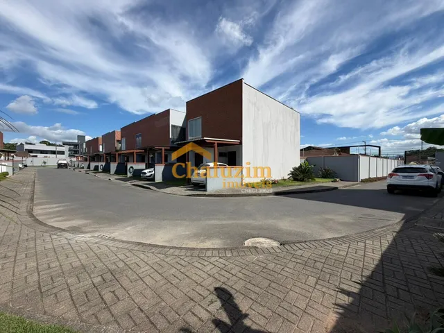 Imagem: A casa em condomínio possui 6 Dormitórios, 1 Suíte, 3