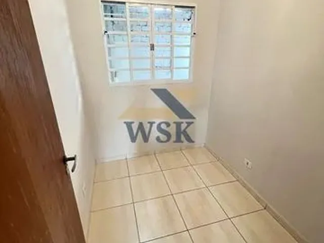 Imagem 5: Casa de Frente pra Rua com 3 Quartos