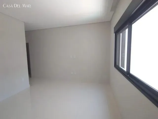 Imagem 15: Casa para Venda em Florianópolis, Córrego Grande, 3 Dormitórios, 3 Suítes, 4