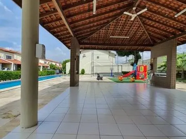 Imagem 2: Casa de Condomínio para Venda com 112 Metros Quadrados com 3 Quartos em Piçarreira