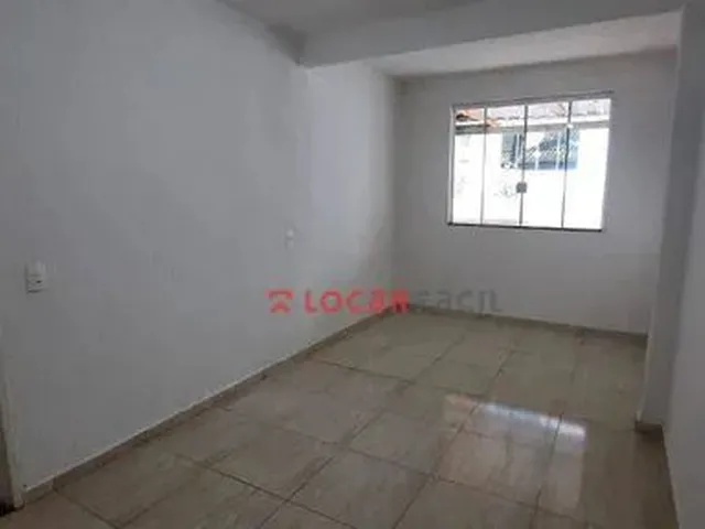 Imagem 16: Casa com 3 Dormitórios para Alugar, 351 M² por R$ 2.500,00/Mês - Jardim Iguaçu