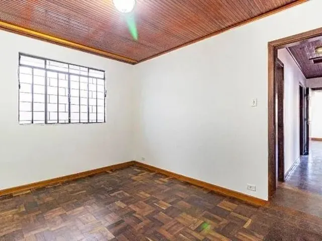 Imagem 13: Excelente Casa Residencial / Comercial em Região Central Priveligiada de Curitiba