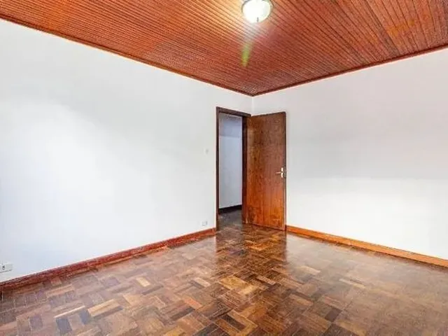 Imagem 4: Excelente Casa Residencial / Comercial em Região Central Priveligiada de Curitiba