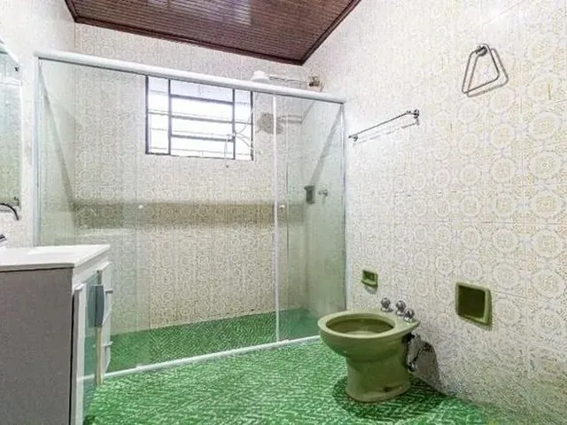 Imagem 9: Excelente Casa Residencial / Comercial em Região Central Priveligiada de Curitiba