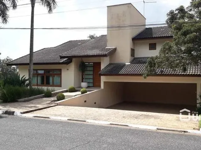 Imagem: Casa com 4 Quartos À Venda, 326 M² por