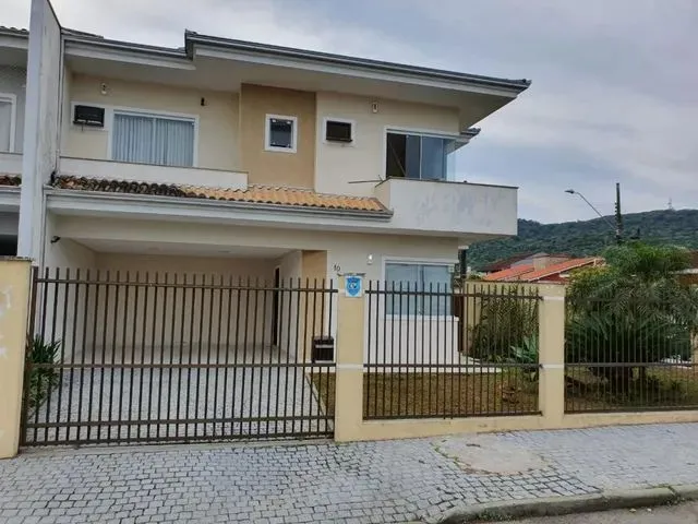Imagem: Joinville - Casa Padrão - Saguaçu