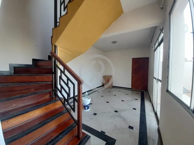 Imagem: Cobertura $2690 triplex com 3Q e 2Vg Danubio