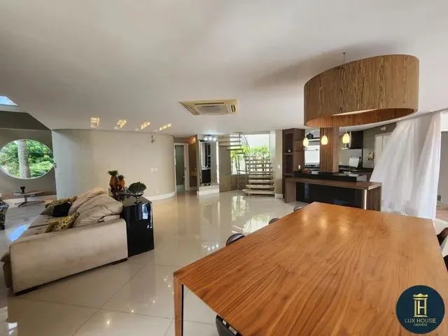 Imagem 16: Casa para Temporada em Florianópolis, Jurerê Internacional, 6 Dormitórios, 5 Suítes