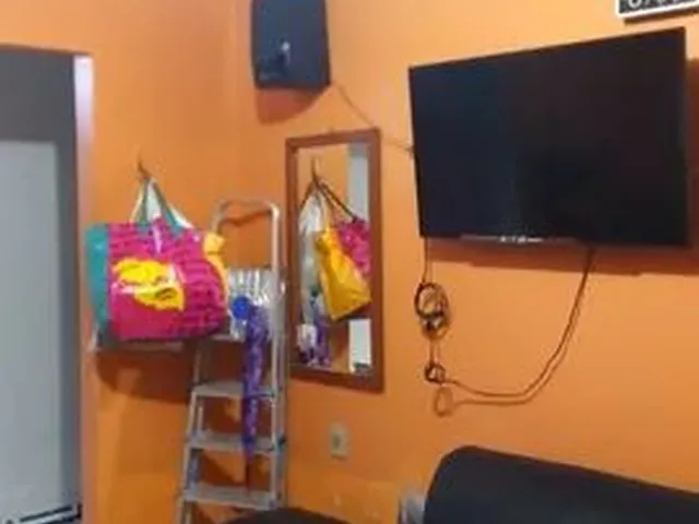 Imagem 9: Urgente, Vendo Exc Casa 3/4 S/ 1 Suite na Al. Acatauassú Nunes