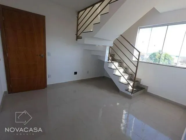 Imagem 8: Cobertura com 3 Dormitórios À Venda, 88 M² por R$ 290.000,00 - Maria Helena - Belo