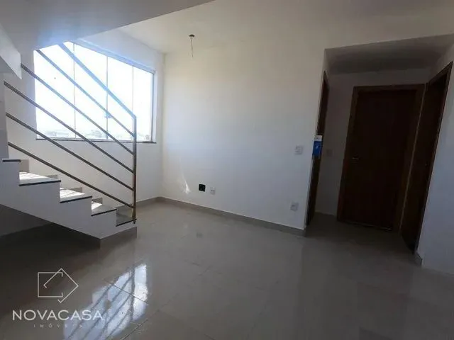 Imagem 14: Cobertura com 3 Dormitórios À Venda, 88 M² por R$ 290.000,00 - Maria Helena - Belo