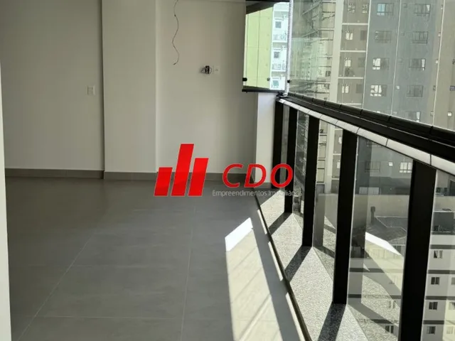 Imagem 9: Imperdível oportunidade de apartamento à venda em Itapema-SC com 3 quartos, 3 suítes e