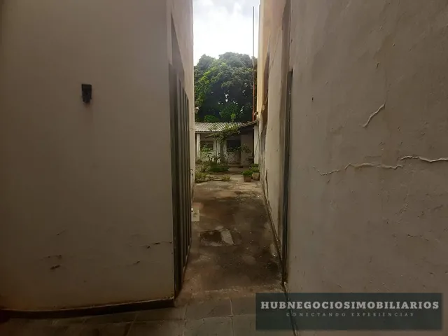 Imagem 4: Casa, 370m², à venda em Montes Claros, Centro