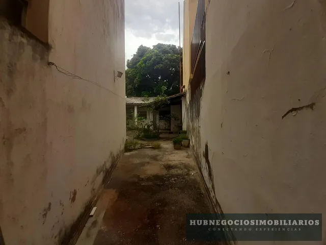 Imagem 6: Casa, 370m², à venda em Montes Claros, Centro