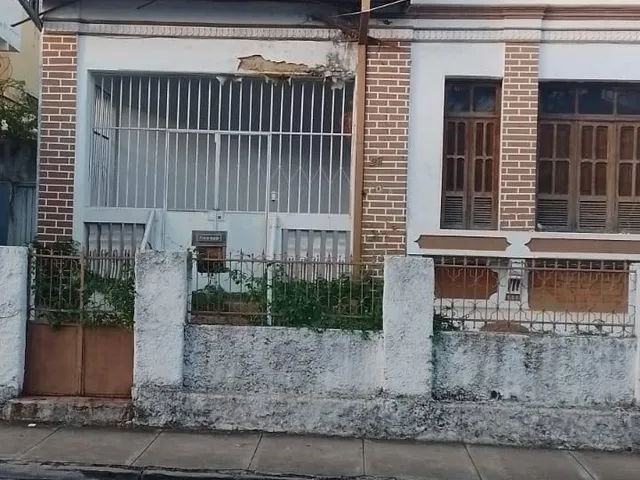 Imagem 3: Casa com 6 quartos, à venda em Montes Claros, Centro