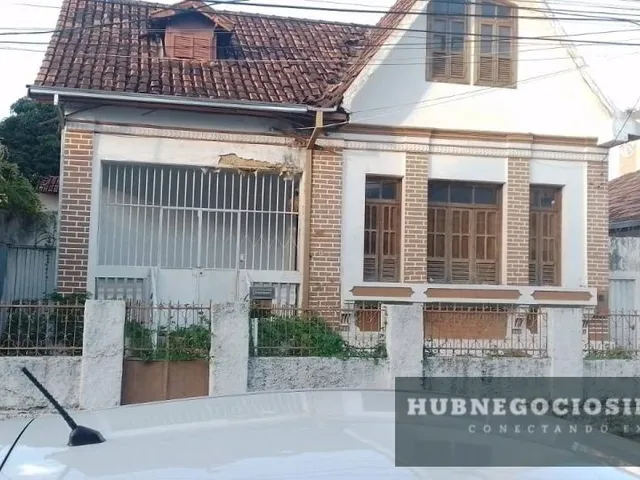 Imagem 4: Casa com 6 quartos, à venda em Montes Claros, Centro
