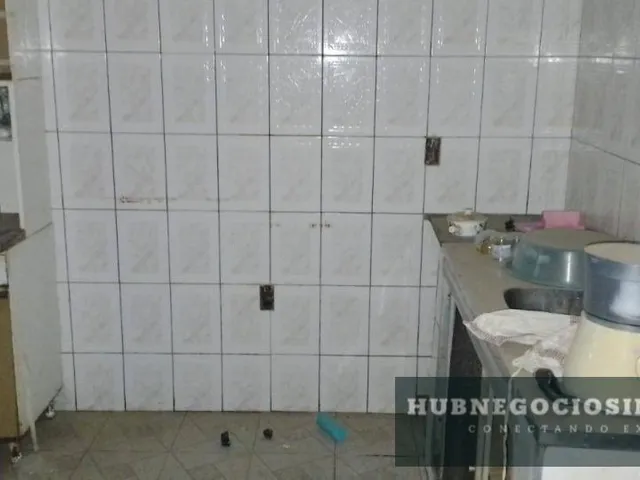 Imagem 9: Casa com 6 quartos, à venda em Montes Claros, Centro