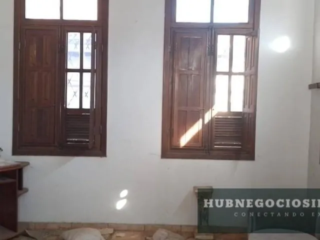 Imagem 10: Casa com 6 quartos, à venda em Montes Claros, Centro