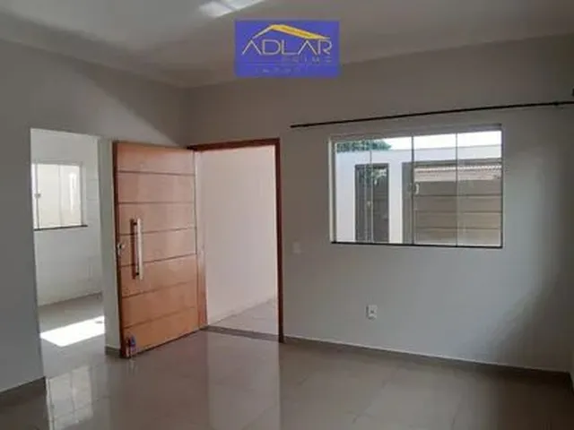 Imagem 2: Casa com 3 Dormitórios Sendo 1 Suíte, para Locação