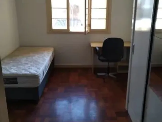 Imagem: Suíte em Apartamento no Centro Histórico