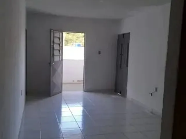 Imagem: O apartamento possui 2 Dormitórios, 1 Banheiro, 100m² de