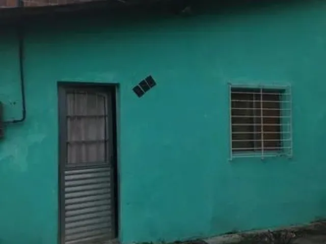 Imagem 1: Vendo Casa com 4 Quartos