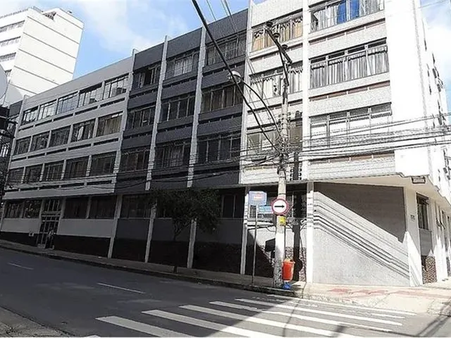 Imagem 1: Quarto e Sala - Rua Santo Antônio - Centro - Juiz de Fora-Mg