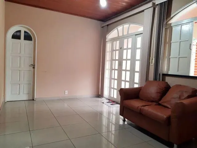 Imagem 10: Vendo Casa com 3 Suítes no Conj. Ajuricaba