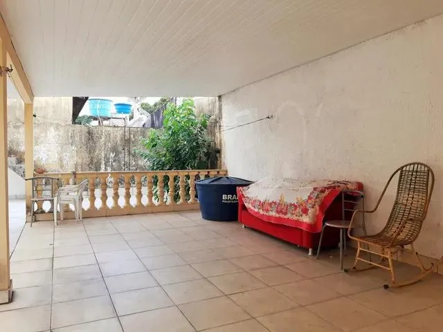 Imagem 5: Vendo Casa com 3 Suítes no Conj. Ajuricaba
