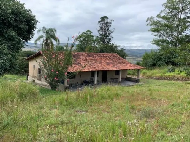 Imagem: Fazenda de 122 Ha, Nascente de Água Cristalina