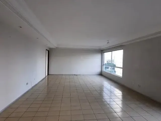 Imagem: O apartamento possui 4 Dormitórios, 2 Suítes, 5