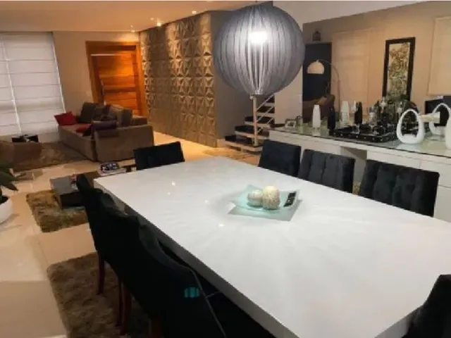 Imagem 10: Vende Se Imovel. Piscina, Varanda, 200m² de Áreae2 Vagas na garagem