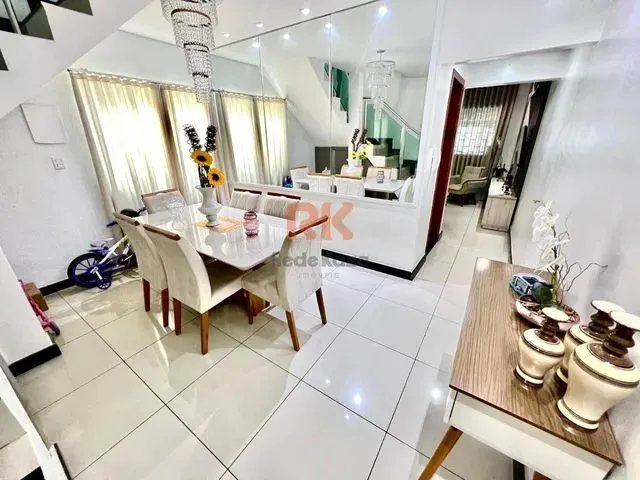 Imagem: Casa Geminada À Venda, 3 Quartos, 1 Suíte