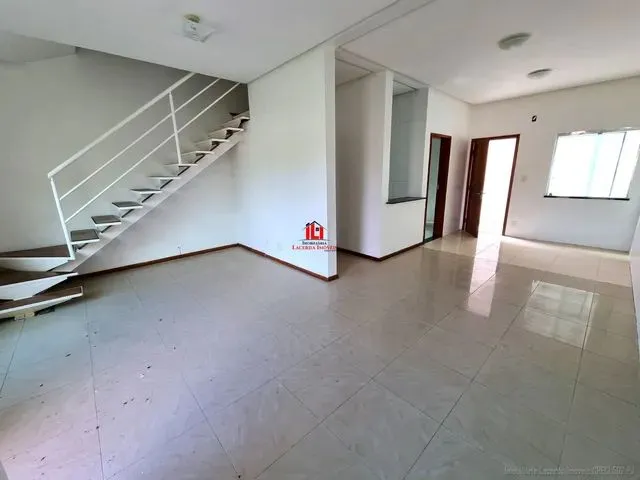 Imagem 5: Excelente Oportunidade! Casa Duplex com 3 Quartos no Cond. Residencial Clibri No