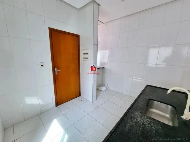 Imagem 9: Excelente Oportunidade! Casa Duplex com 3 Quartos no Cond. Residencial Clibri No