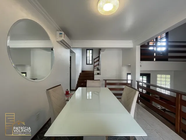 Imagem 14: Casa Triplex com espaço livre nos fundos