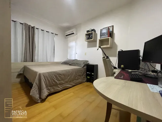 Imagem 12: Casa Triplex com espaço livre nos fundos