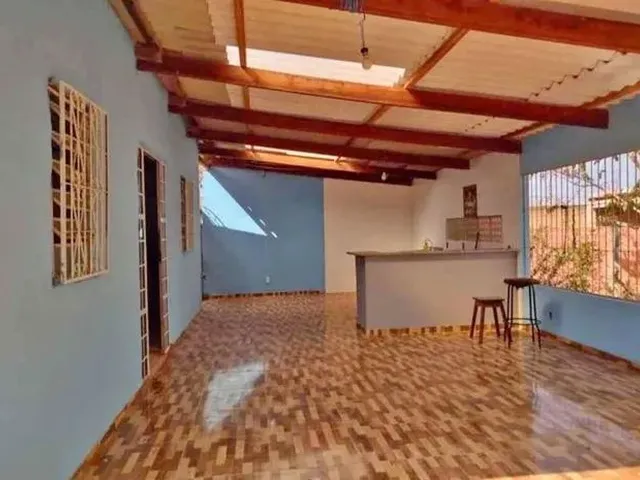 Imagem: Casa para Venda com Urgência em Cantinho
