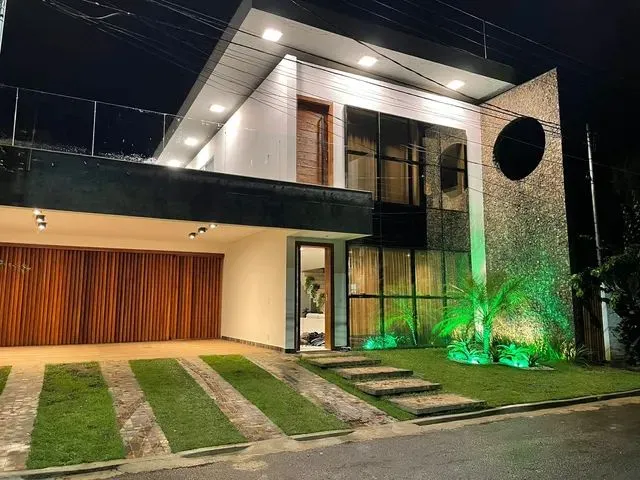 Imagem 1: Casa Duplex com Elevador e Uma Área de Lazer Exuberante