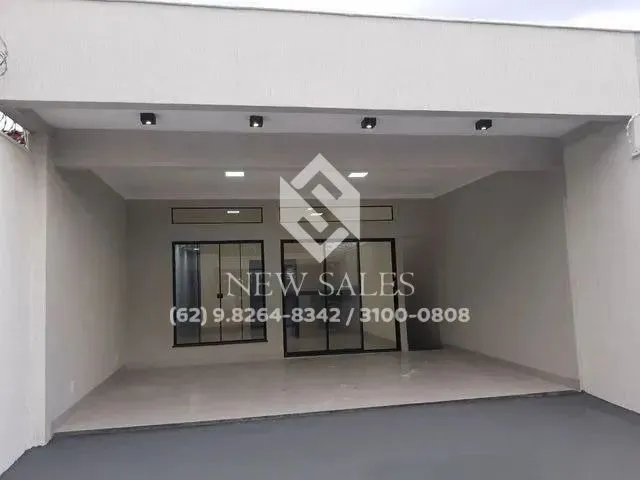 Imagem: A casa possui 3 Dormitórios, 3 Suítes, 3 Banheiros, 4