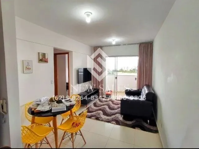 Imagem: O apartamento possui 2 Dormitórios, 1 Suíte, 2 Banheiros,