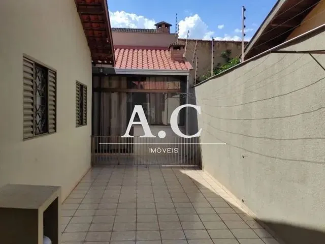 Imagem 12: Casa para Venda com 184 M² com 4 Quartos em Monte Belo - Londrina - Pr