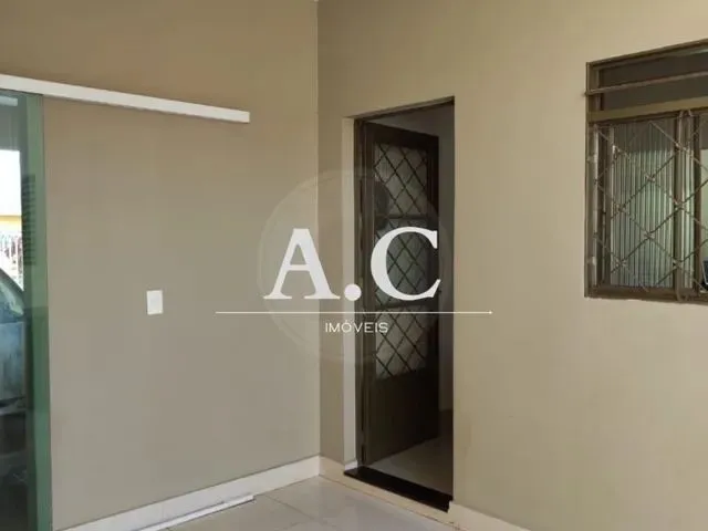Imagem 3: Casa para Venda com 184 M² com 4 Quartos em Monte Belo - Londrina - Pr