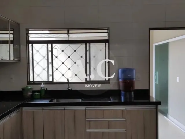 Imagem 13: Casa para Venda com 184 M² com 4 Quartos em Monte Belo - Londrina - Pr