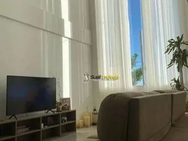 Imagem: Linda Casa a Venda no Vale dos Cristais!