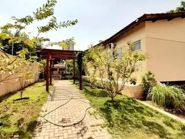 Imagem: Casa de Esquina no Bairro Jardim Cuiabá