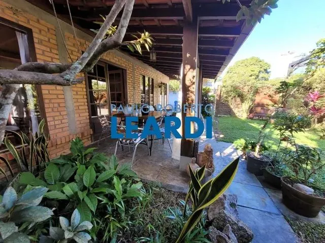 Imagem: Casa em Condomínio - Santo Antônio de