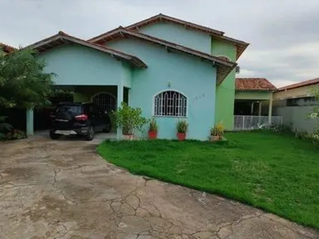 Imagem: Casa com 4 Dormitórios para Alugar, 260