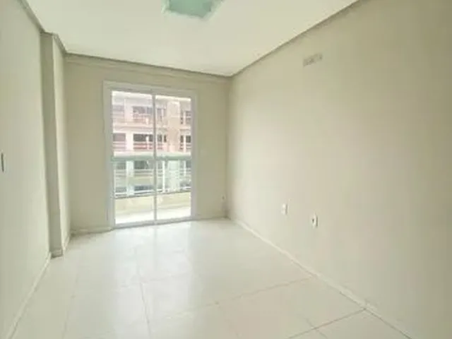 Imagem 2: Alugo Apartamento de 3 Quartos